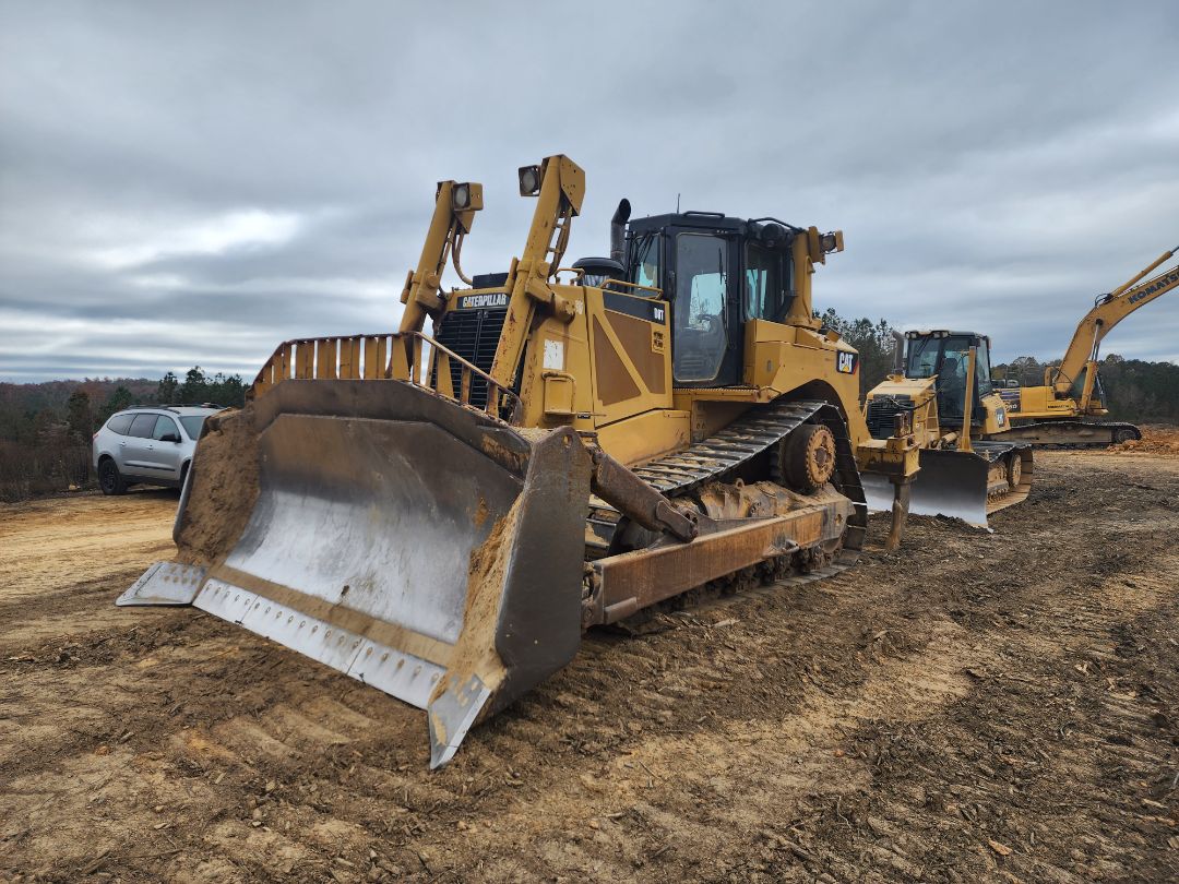 2010 CATERPILLAR D8T - Image 2